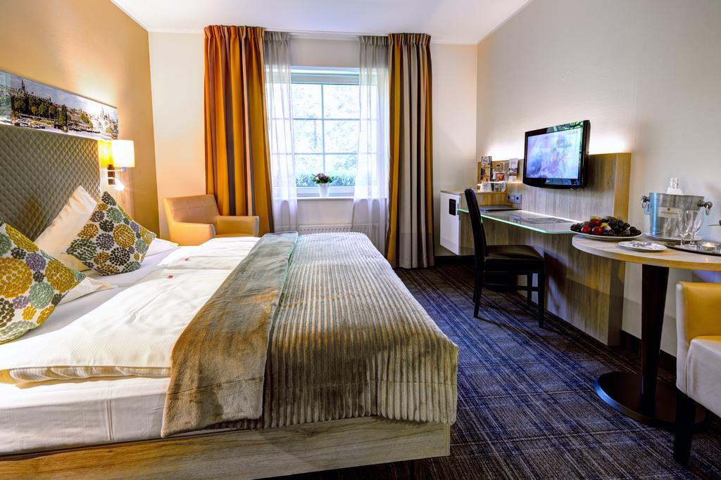 Nordwest-Hotel Amsterdam Bad Zwischenahn Dış mekan fotoğraf